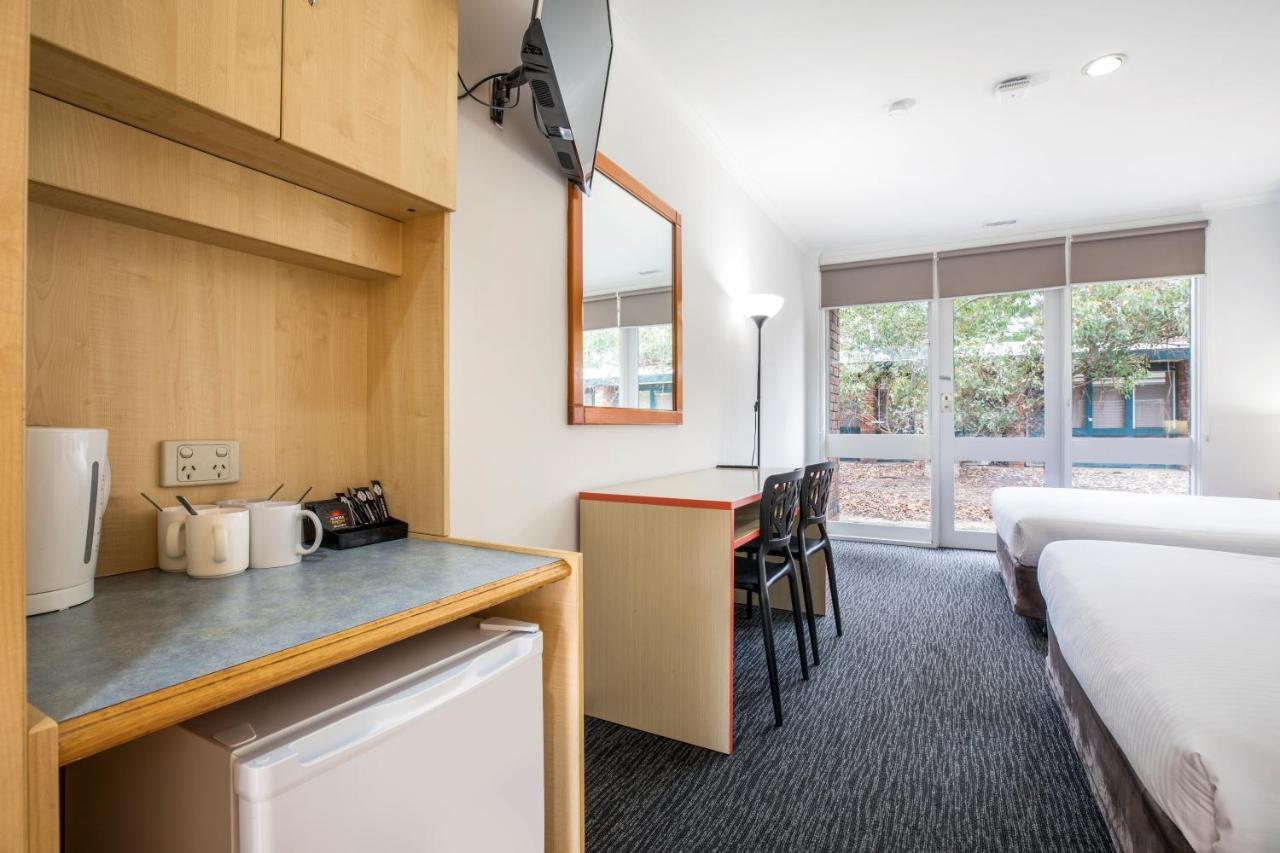โรงแรมเบอร์วาล Nunawading ภายนอก รูปภาพ