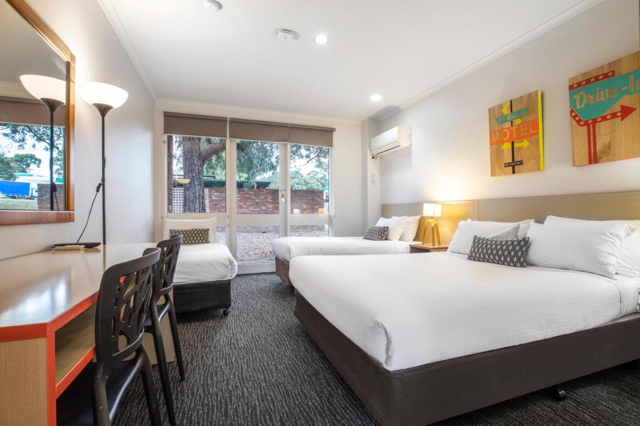 โรงแรมเบอร์วาล Nunawading ภายนอก รูปภาพ