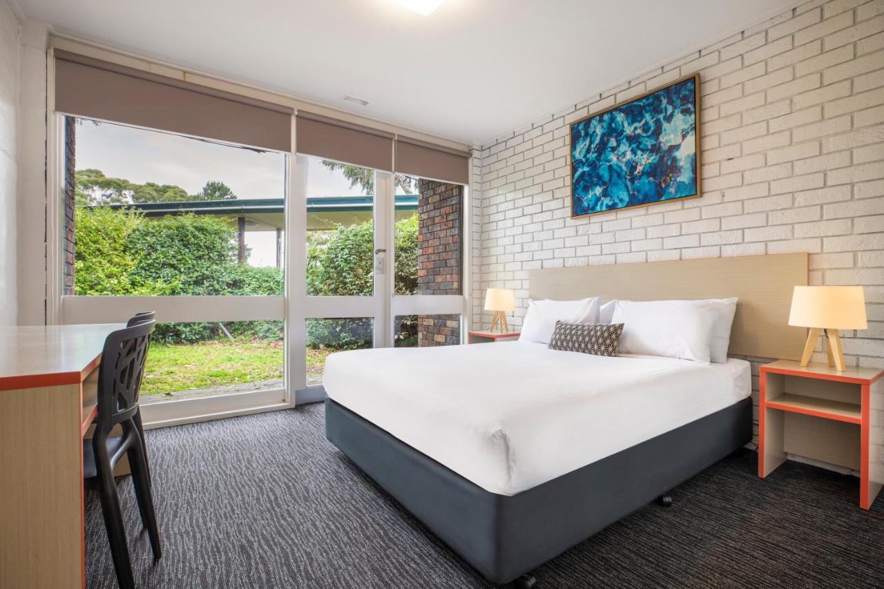 โรงแรมเบอร์วาล Nunawading ภายนอก รูปภาพ