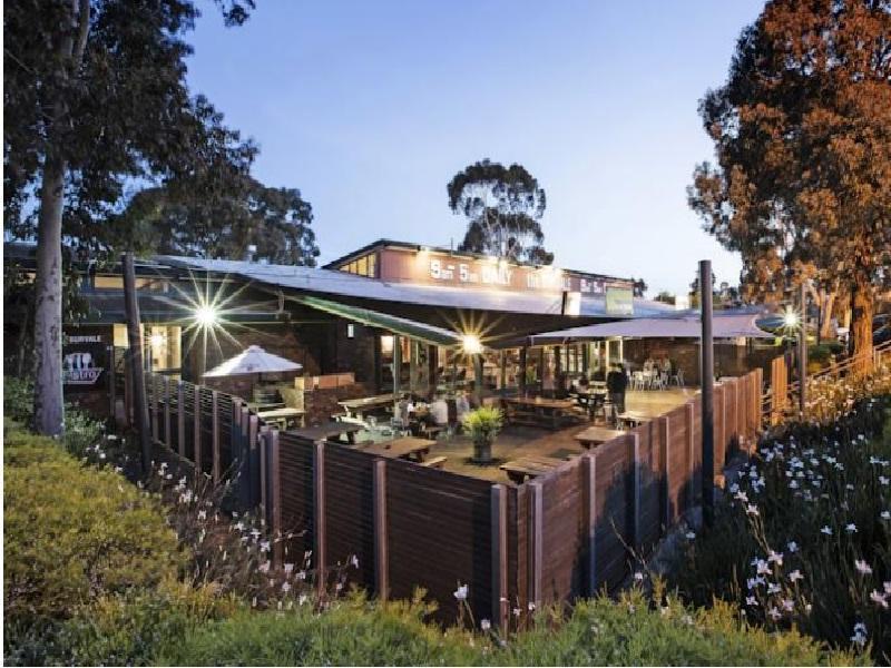 โรงแรมเบอร์วาล Nunawading ภายนอก รูปภาพ