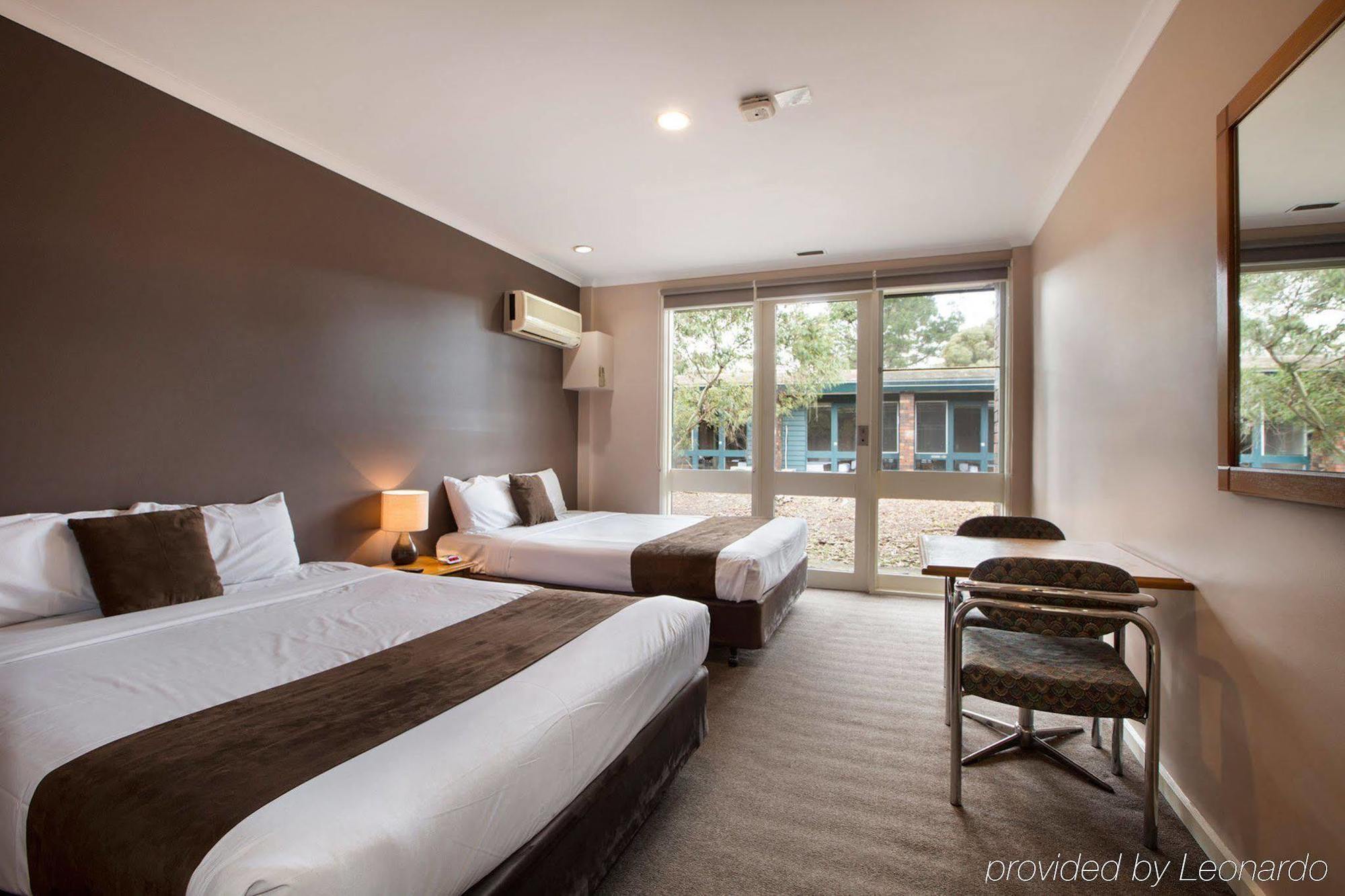 โรงแรมเบอร์วาล Nunawading ภายนอก รูปภาพ