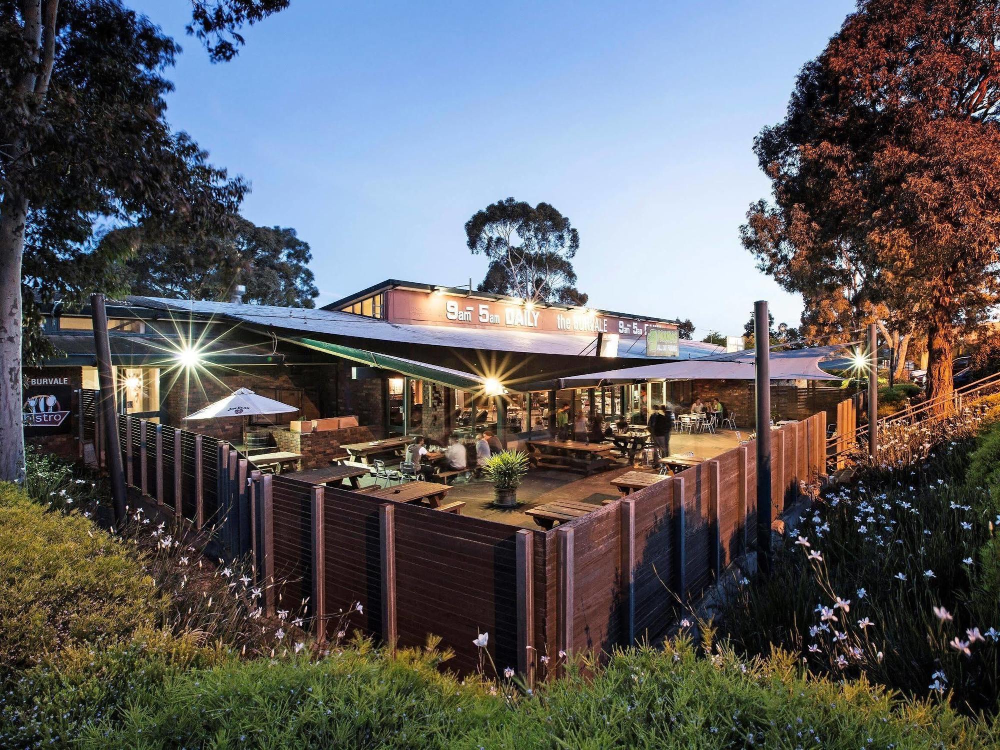 โรงแรมเบอร์วาล Nunawading ภายนอก รูปภาพ